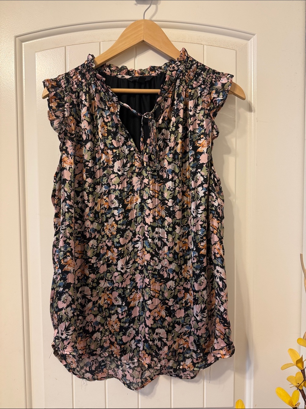 Floral Ruffle Neck Sleeveless Camisole - Black Floral